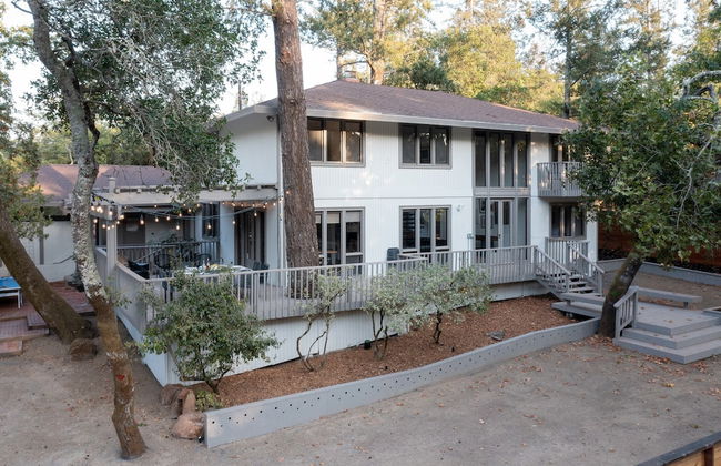 Mataro by Avantstay Large & Elegant Home in Santa Rosa w/ Hot Tub & Games - Foto 28