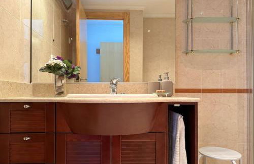 Apto. Tobago, vistas y urbanización de ensueño - Foto 23