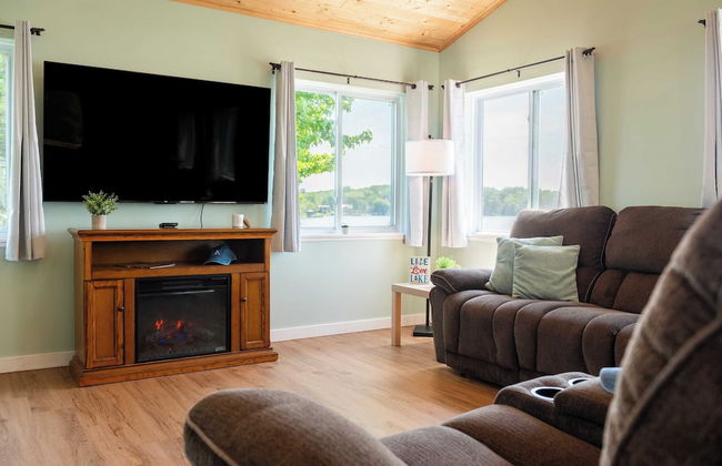 The Lake Life by Avantstay Lakefront + View + Hot Tub - Foto 7