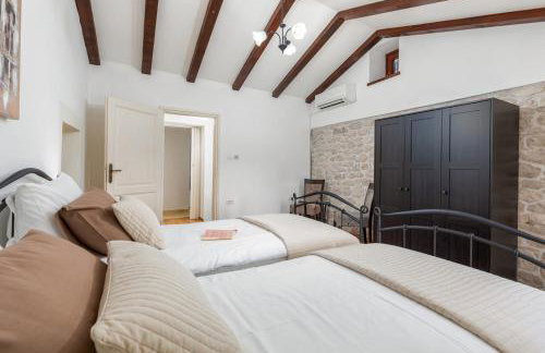 Villa Casa Garibaldi by Villsy - Photo 35