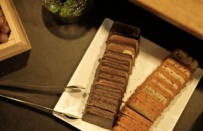 THE ROOMS - Hotel & House - Photo 50