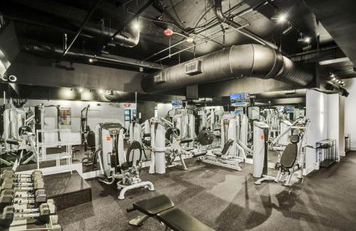 Bright 3BR 3BA Condo with Stunning Bay Views in Oceanfront Complex 820 - Foto 44