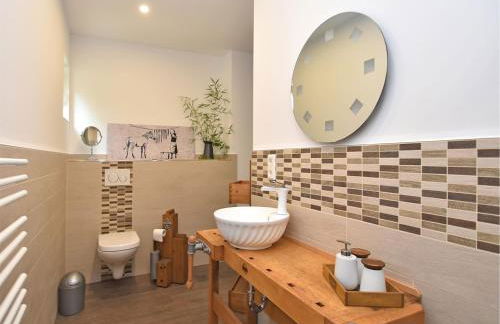 Relaxing Escape with Terrace - Foto 14