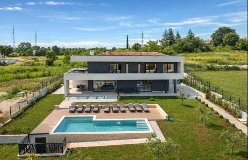 Villa de la Vie with Heated Swimming Pool - Foto 2