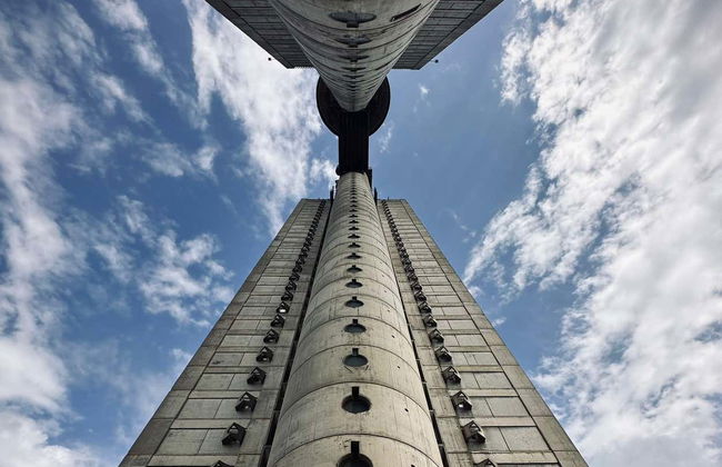 Visite sur le thème de l'architecture brutaliste en trottinette électrique - Photo 3
