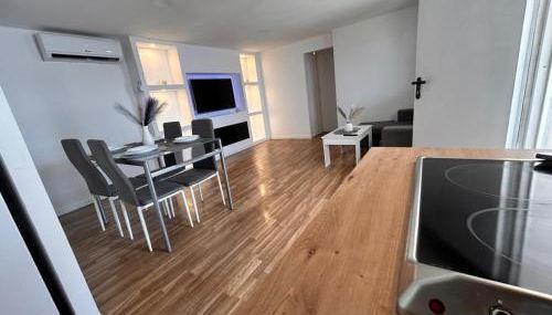 Chalet con piscina - Photo 2