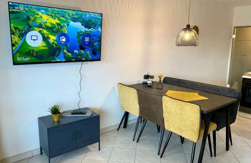 Belisima Apartments I Ferienwohnung Rimsting - Krautinsel I Chiemsee I Modern mit Seeblick I 2 Balkone I 2 Schalfzimmer I Waschmaschine I Parkplatz I Nähe Bäcker - Foto 7