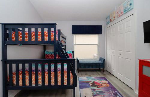 Making Dreams 4BR Family Villa with Pool and Game Room Near Disney Parks - Foto 79