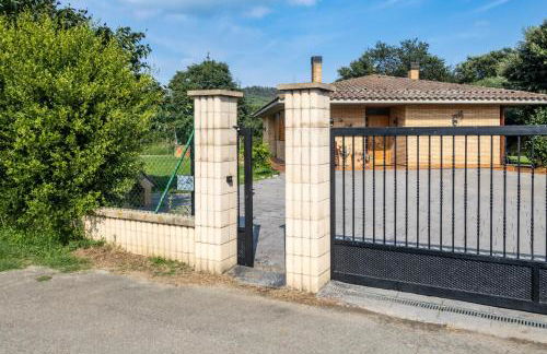 Can Noguer – Casa con piscina y jardín - Photo 48