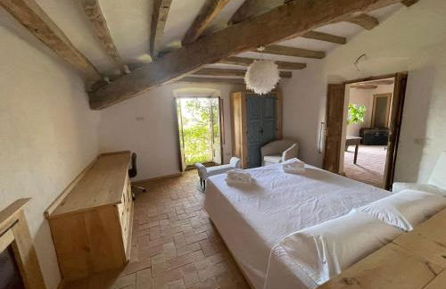 CASA RURAL DE ENSUEÑO EN CANTALLOPS CON 9 HABITACIONES DOBLES CON BAÑOS PRIVADOS Y PISCINA DE 20M x 2,70M - Foto 24