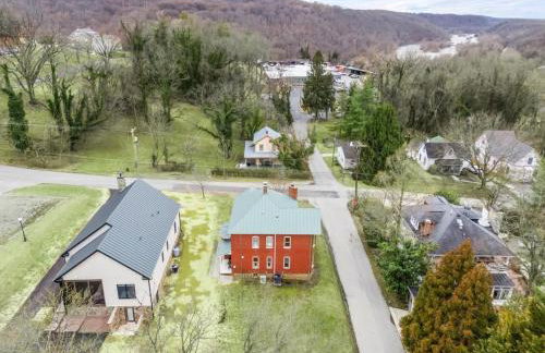 Historic Queen Anne Family Home w Modern Comforts - Foto 47