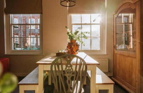 Elegant, Luxury Family Apartment! Marlow Town Centre, Walk to Pubs - Photo 8