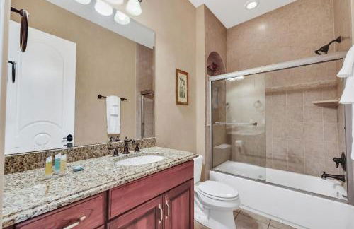 Luxury 6 Bedroom House in Reunion Resort - Foto 27