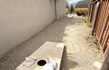 Large Off-Grid Luxury Cabin- creek land & views - Foto 50