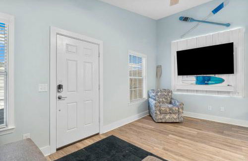 Blue & Red Neptune by Nautical Properties Vacation Rentals - Foto 35