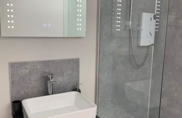 TomaX Garden Cabin Free Parking - Photo 12