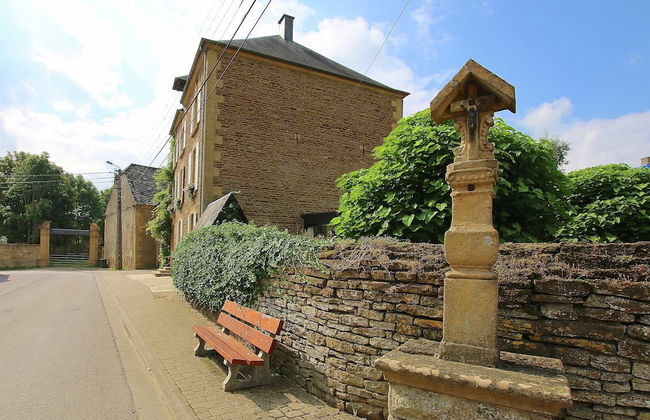 Unique Holiday Home in Virton with Hot Tub - Foto 38