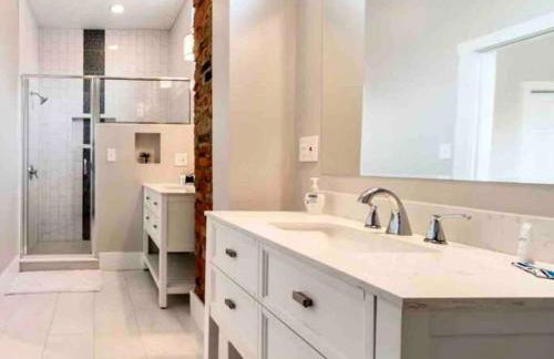 Modern/ parking/Eden Park/near Downtown/ FCC - Foto 21