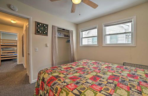 Cozy Houghton Lake Heights Cottage with Private Yard - Photo 13