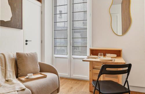 Modern apartment near subway - Photo 4