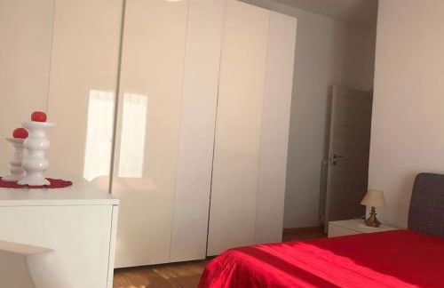 Appartamento luminoso, giardino, vista Dolomiti. - Foto 17