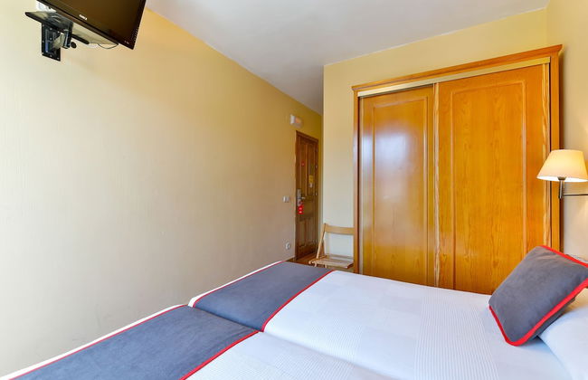 Hostal la Chata by Vivere Stays - Foto 10