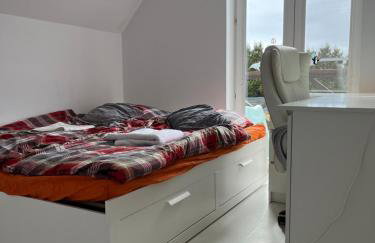 Ogrodzony dom nad morzem na wyłączność Rewa - Foto 14