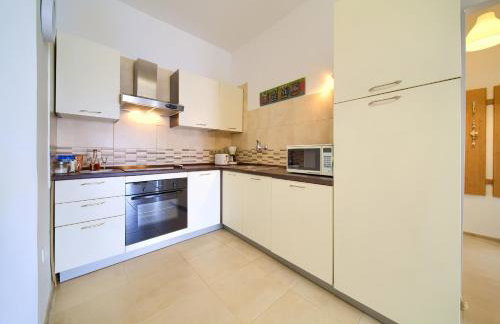 Apartments Six - Photo 39