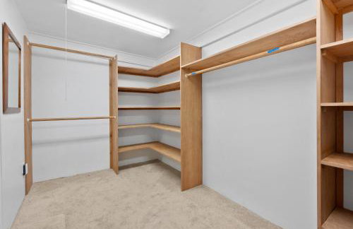 Bright and Spacious Stay - Foto 15