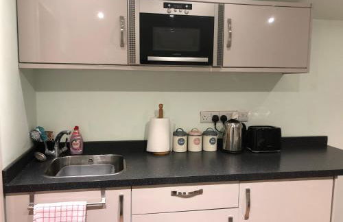 Cosy 1 Bed Garden Annexe - Foto 5