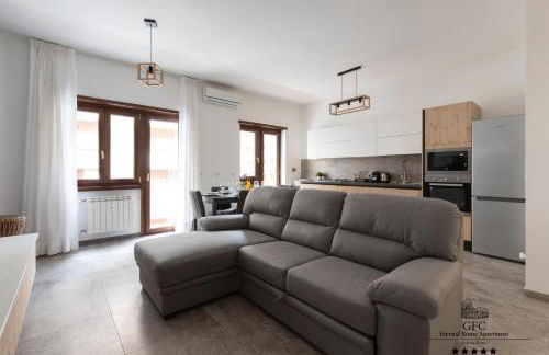 GFC Eternal Rome Apartment - 5min to Tiburtina Station MetroB, 2 Bathrooms, Terrace, A-C - Photo 19