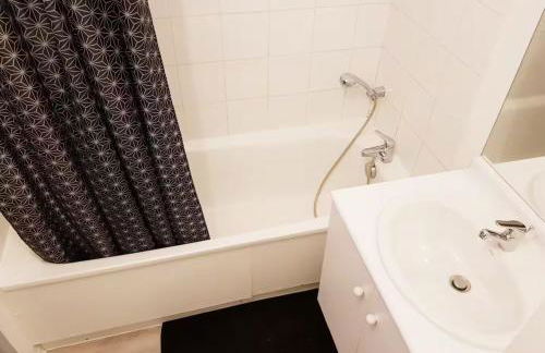 Studio côté Metro avec Piscine et Parking gratuit - Foto 4