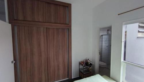 Acomodação Tranquila no Centro - Foto 5