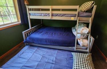 Riverfront~On ATV Trials~Near Mackinac Island - Foto 5