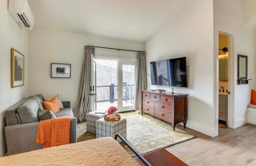 Modern Mountain-View Gem with Deck in Glenville - Foto 13