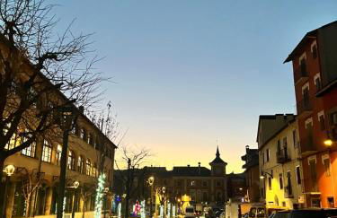 HERITAGE APARTMENTS CERDANYA al carrer Major i parking - Foto 7