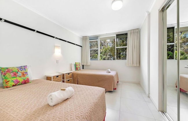 Sundeck Gardens - Photo 10