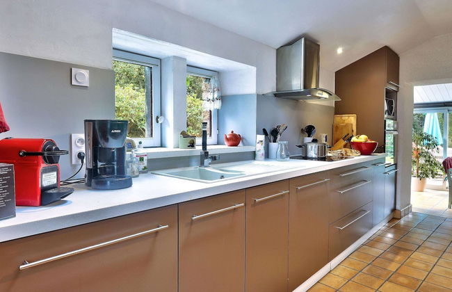 Cosy Holiday Home in Huelgoat With Terrace - Foto 7