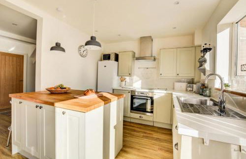 4 Bed in Salthouse oc-1824 - Photo 3