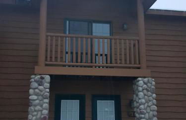 2BR Rustic Villa - Foto 1