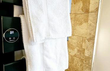 Breathtaking Oceanfront Home on Lava Rock Beach - Photo 40