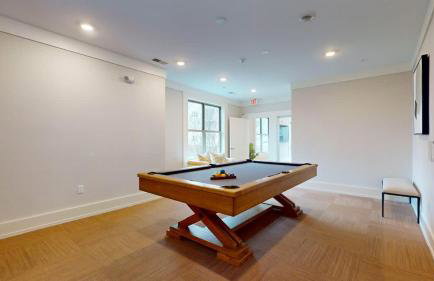 Modern Comforts Free Gym Access - Foto 2