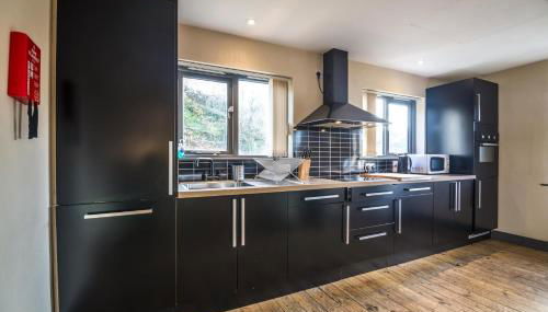 Rock Cottage - 3 Bedroom Holiday Home - Fishguard - Foto 5