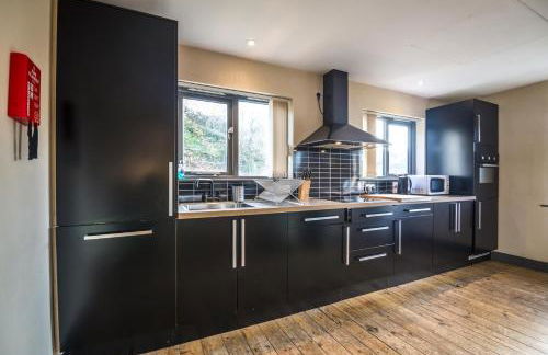 Rock Cottage - 3 Bedroom Holiday Home - Fishguard - Photo 5