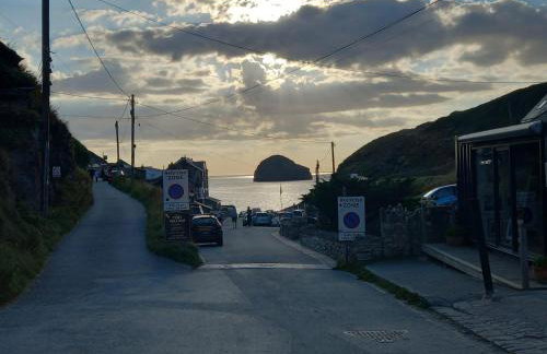 Cosy 3 Bedroom House on Cornish estate with pool - Foto 14