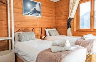2 bed Chalet, sleeps 5 with shared pool - Morzine - Foto 15