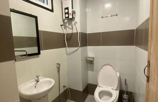 OYO HOME 90688 Kundasang Mount Garden - Foto 13