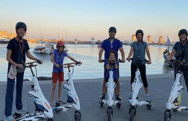 Explora la ciudad medieval de Rodas en Trikke - 2 horas - Grupo pequeño - Foto 5