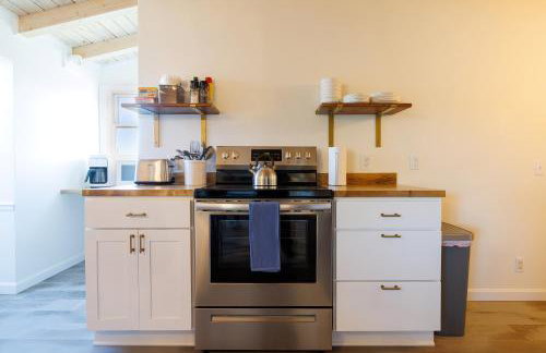 Top Floor Condo w/ Ocean Views [Admirals Quarters] - Foto 7
