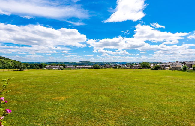 Cozy 3-Bed Family Home with Free Parking - Foto 55